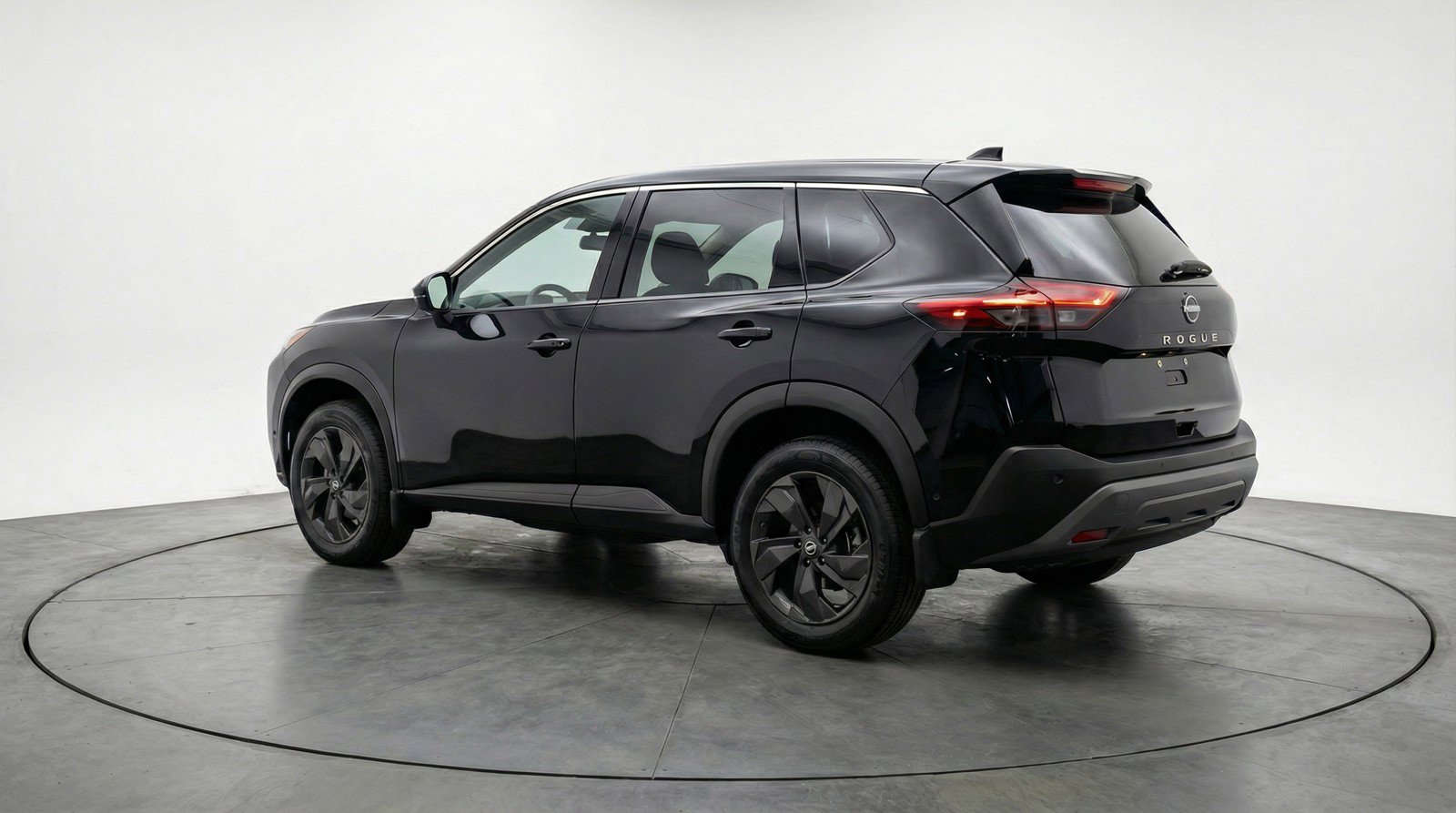 Used 2025 Nissan Rogue SV FWD image 6