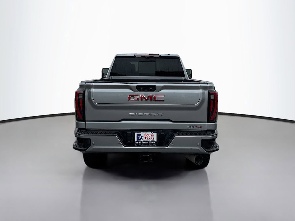 Used 2024 GMC Sierra 2500 AT4 w/ AT4 Premium Plus Package AWD/4WD image 6