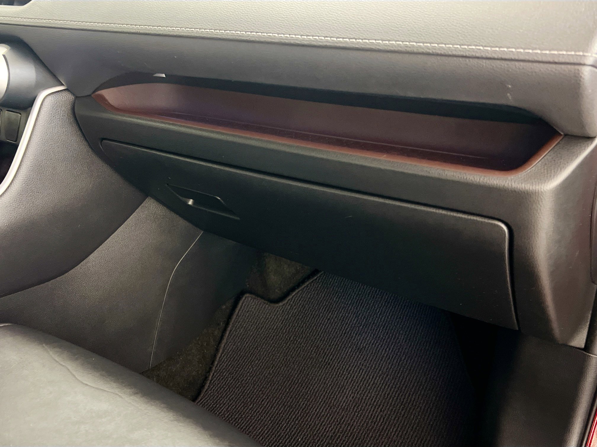 Used 2021 Toyota RAV4 Limited image 35