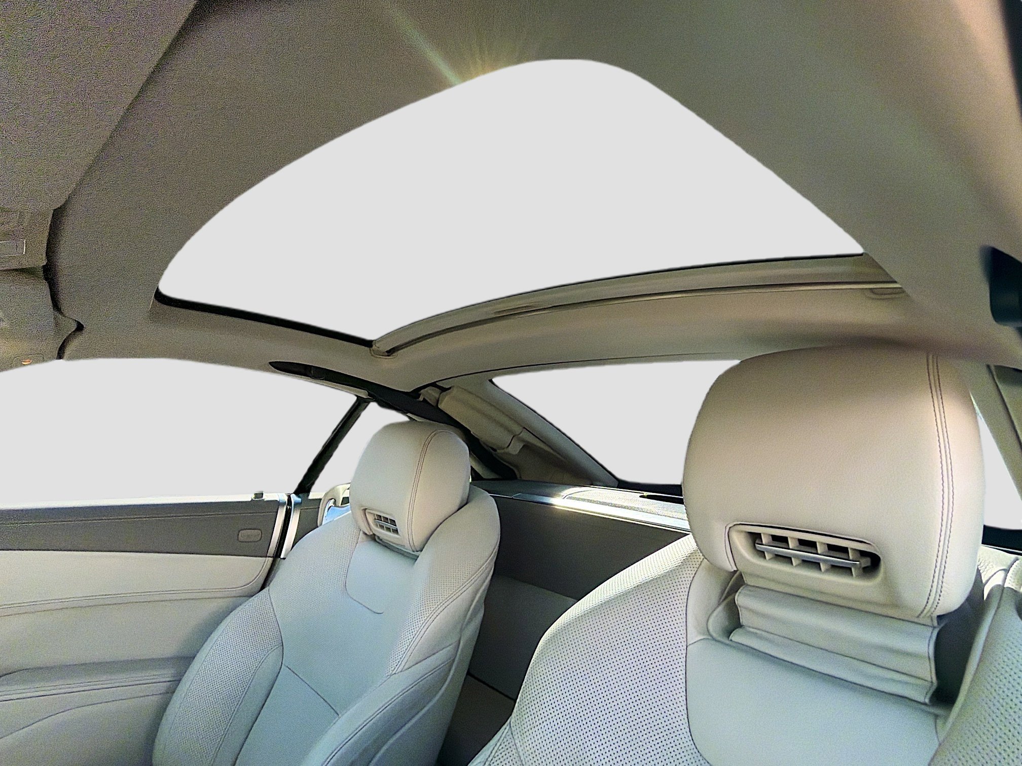 Used 2013 Mercedes-Benz SL 550 image 24