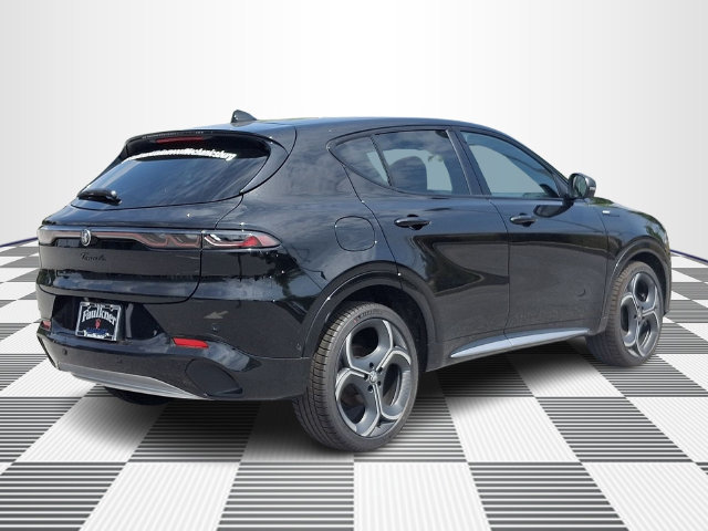 New 2026 Alfa Romeo Tonale w/ Active Assist Package AWD/4WD image 11