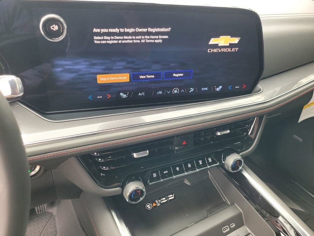 New 2026 Chevrolet Suburban RST w/ Comfort Package AWD/4WD image 34