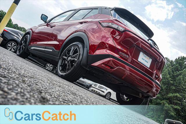 Used 2022 Nissan Kicks SR w/ Premium Package FWD image 5