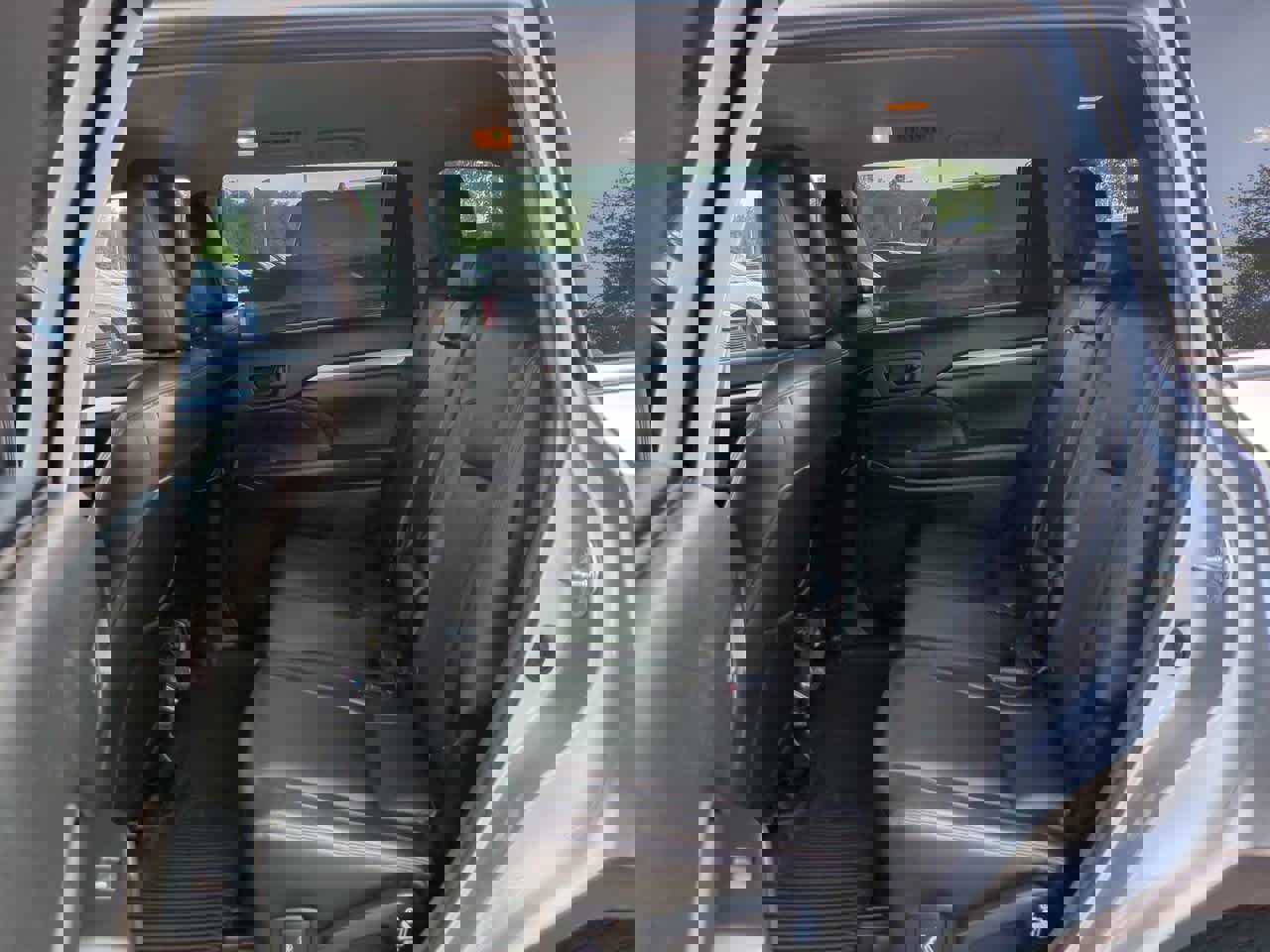 Certified 2018 Toyota Highlander LE FWD image 14