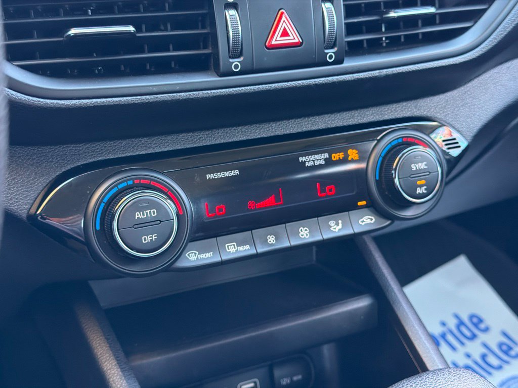 Used 2019 Kia Forte LXS FWD image 26