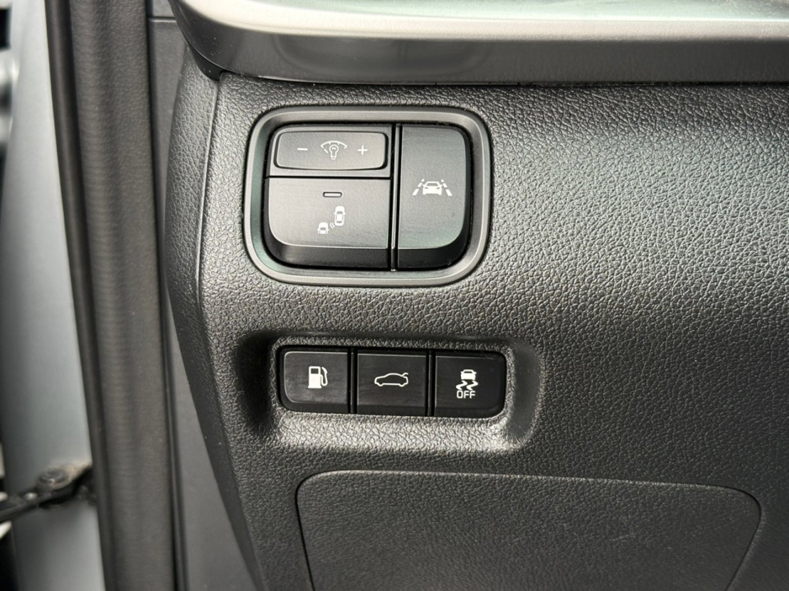 Used 2020 Kia Optima SE FWD image 31