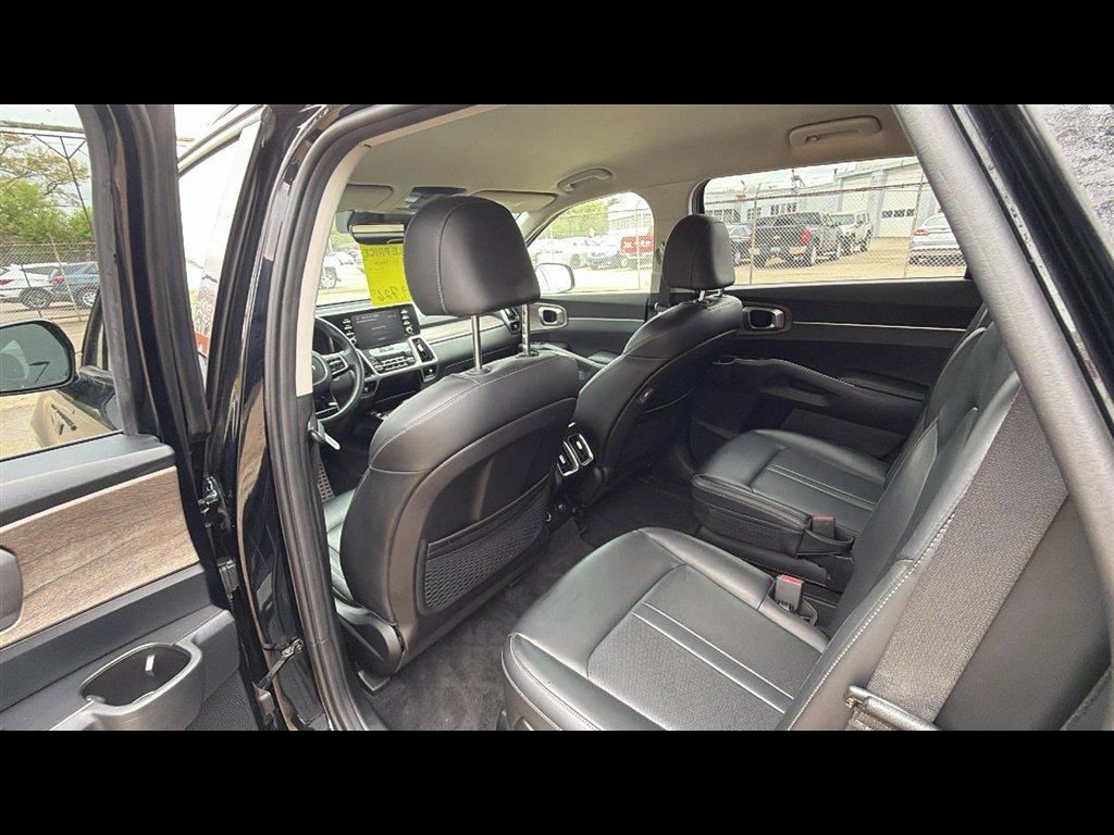 Used 2023 Kia Sorento X-Line EX AWD/4WD image 23