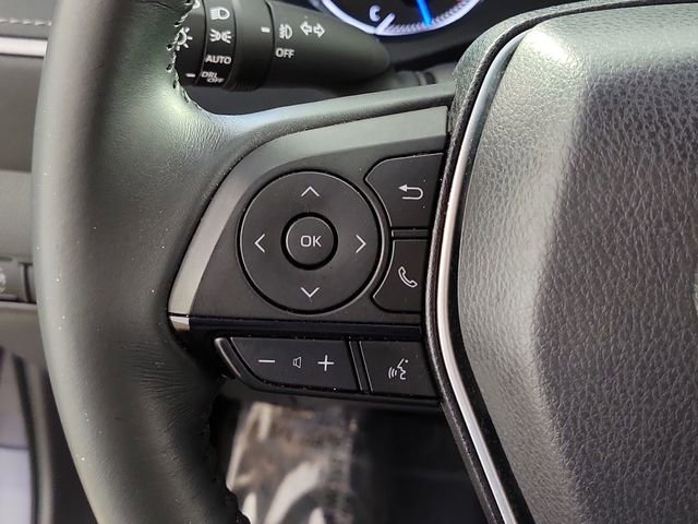 Used 2024 Toyota Venza XLE AWD/4WD image 24