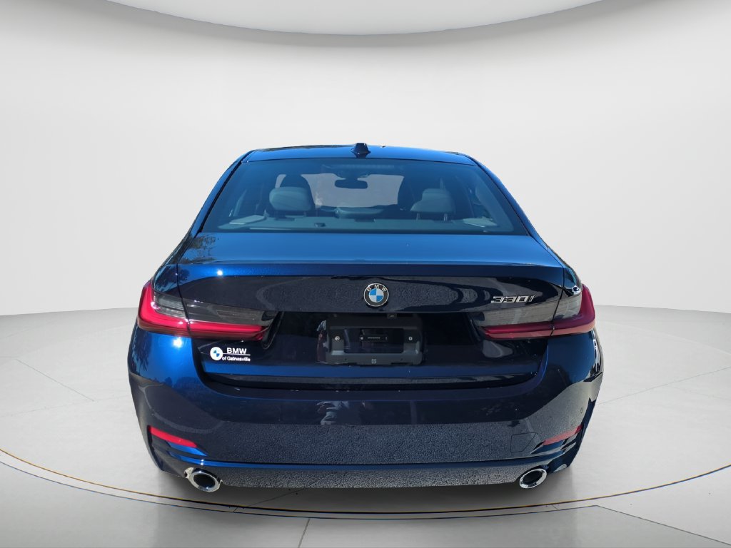 Certified 2026 BMW 330i Sedan w/ Premium Package RWD image 6