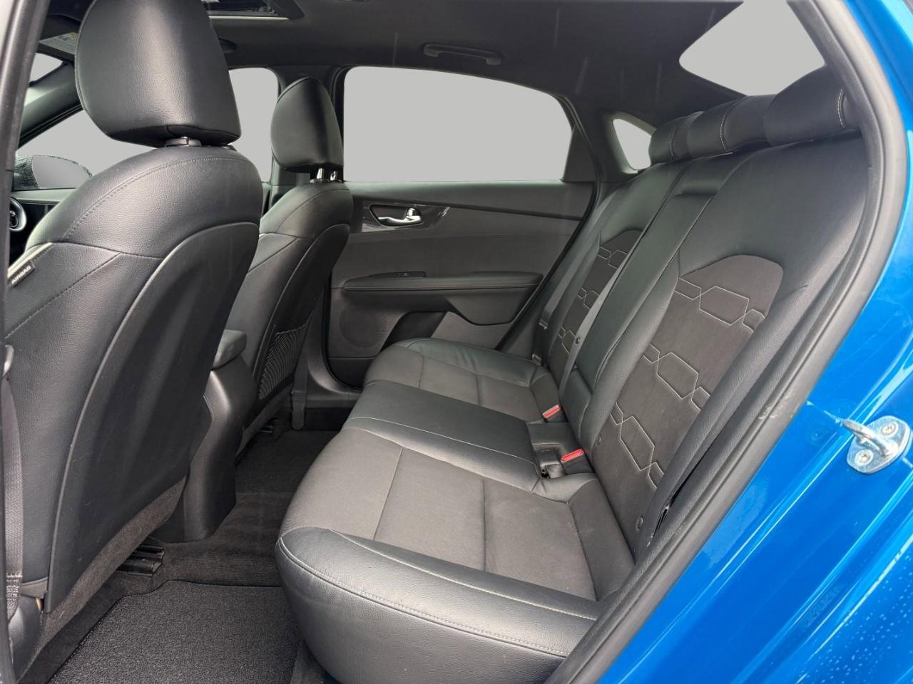 Used 2022 Kia Forte GT-Line w/ GT-Line Premium Package image 25