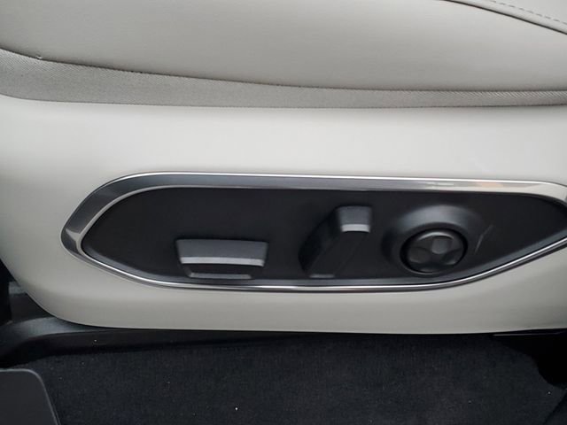 New 2025 Jeep Wagoneer Series II image 13