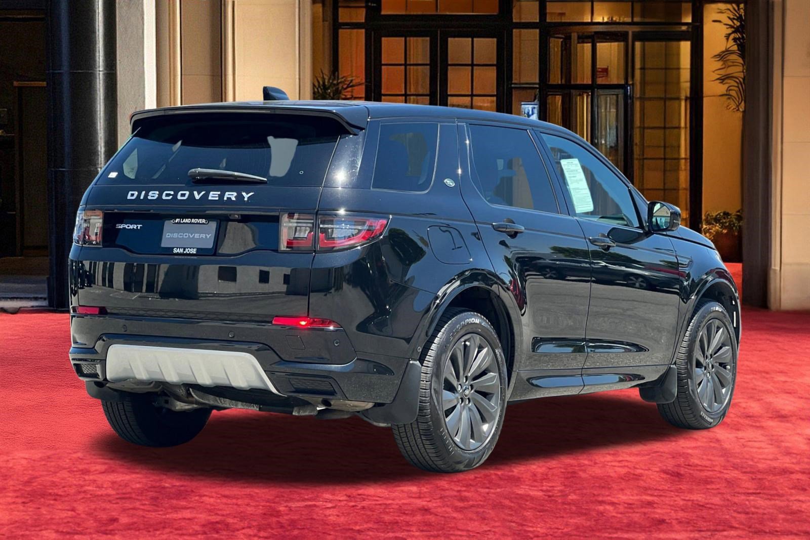 Certified 2025 Land Rover Discovery Sport S AWD/4WD image 8