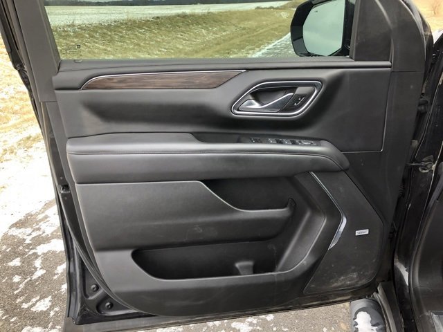 Used 2022 Chevrolet Suburban Z71 w/ Z71 Off-Road Package image 10