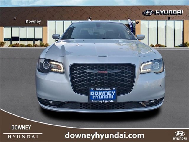 Used 2023 Chrysler 300 S image 2