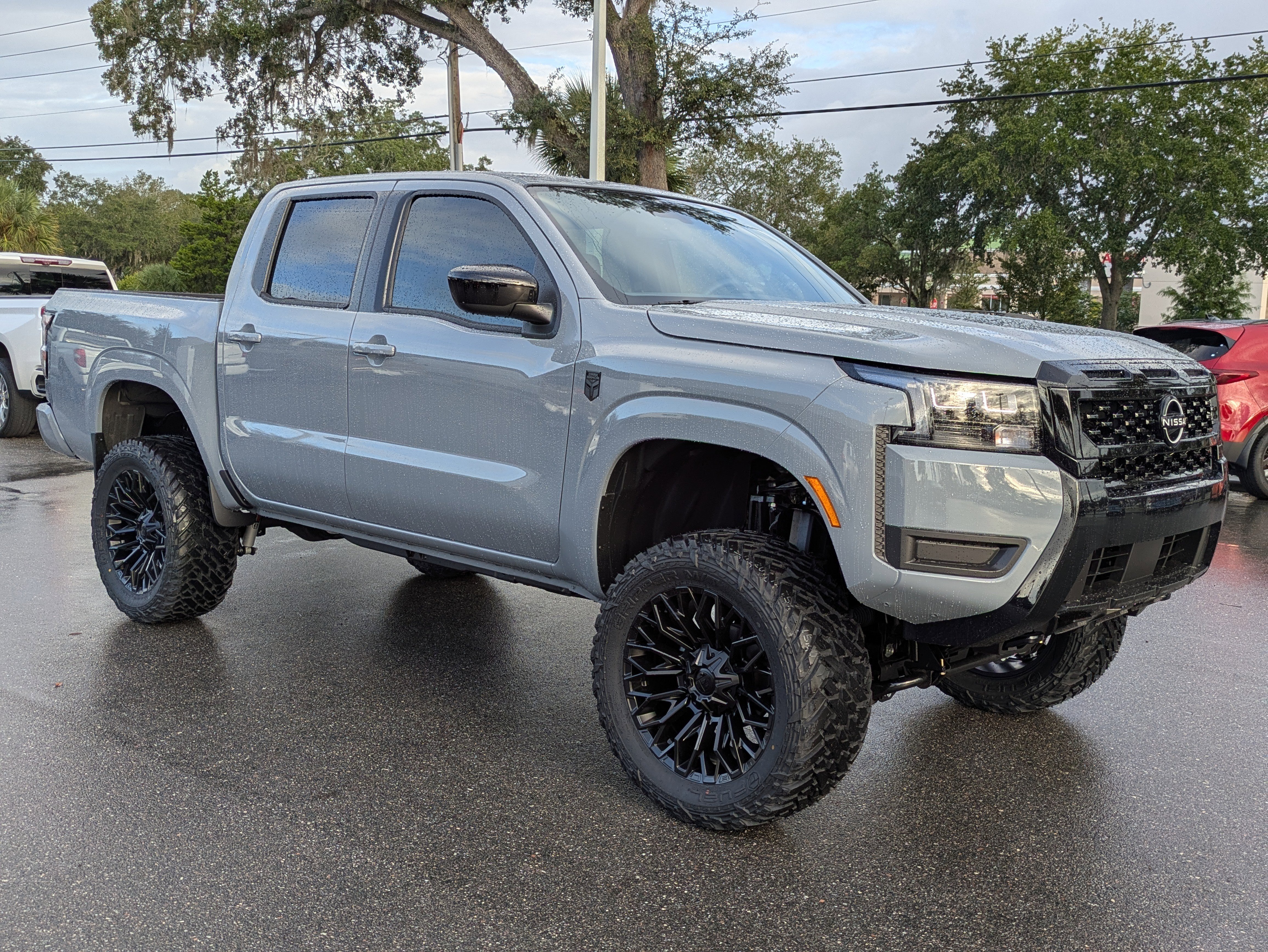 New 2026 Nissan Frontier SV image 2