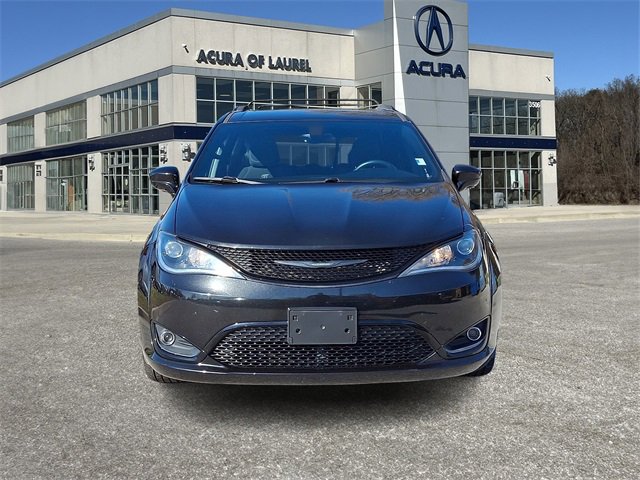 Used 2019 Chrysler Pacifica Touring Plus w/ S Appearance Package image 2
