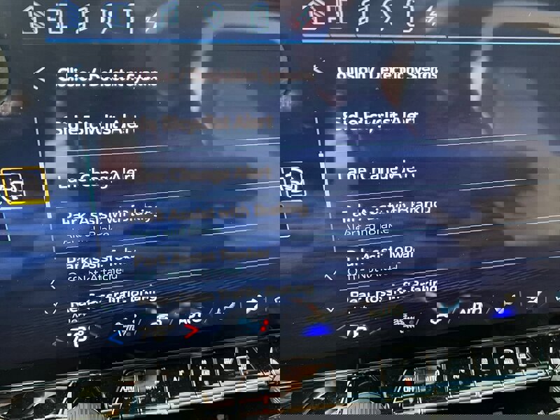 Used 2024 Chevrolet Blazer EV LT image 36