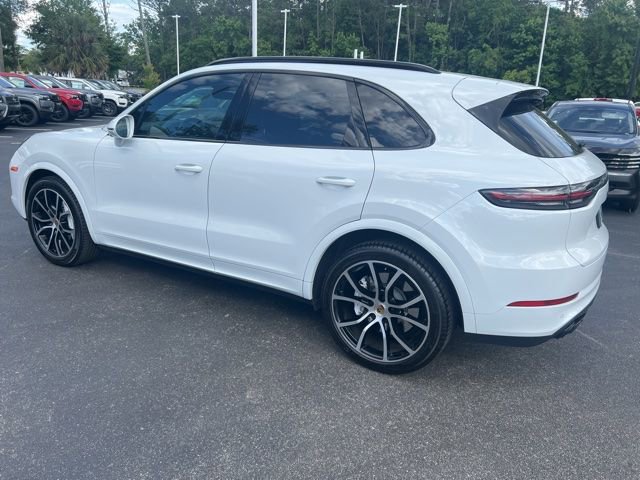Used 2019 Porsche Cayenne Turbo AWD/4WD image 3