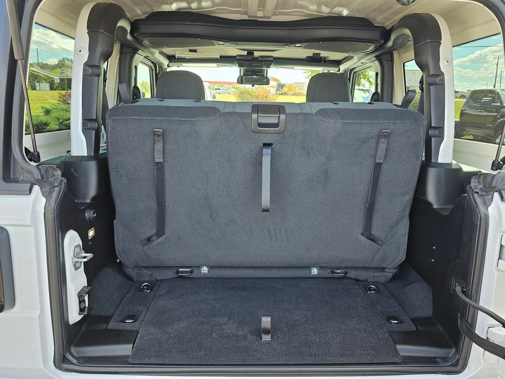 Used 2024 Jeep Wrangler Sport S image 29