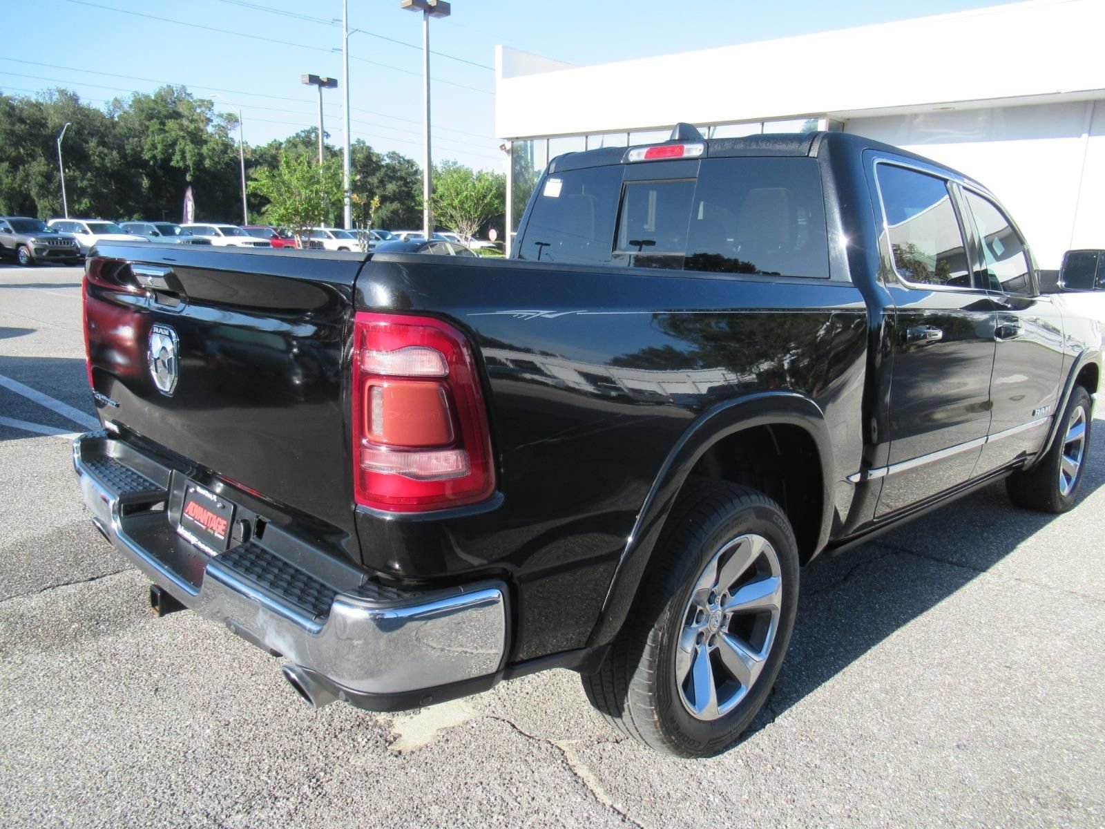 Used 2019 RAM 1500 Limited RWD image 7
