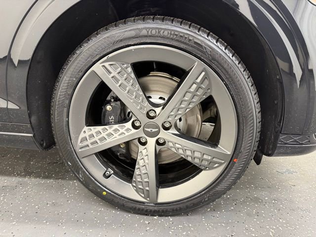 Used 2023 Genesis GV70 2.5T Sport Prestige w/ Sport Prestige Package image 22