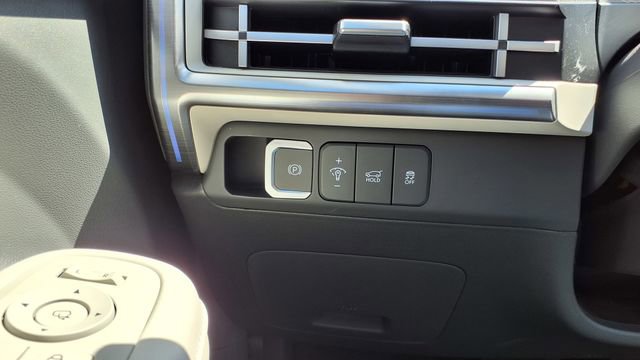 Used 2025 Hyundai Santa Fe Calligraphy w/ Tow & Go Package image 37