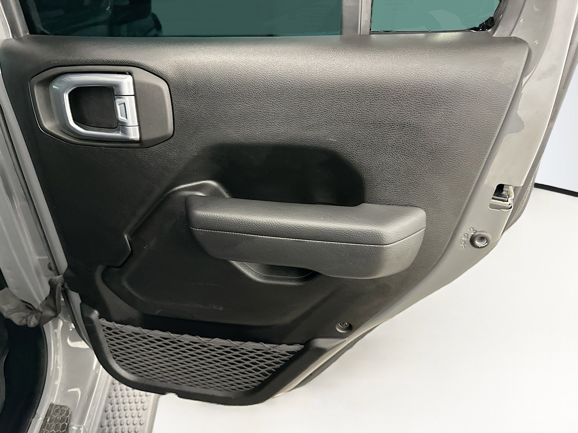 Used 2023 Jeep Wrangler Unlimited Sport image 31