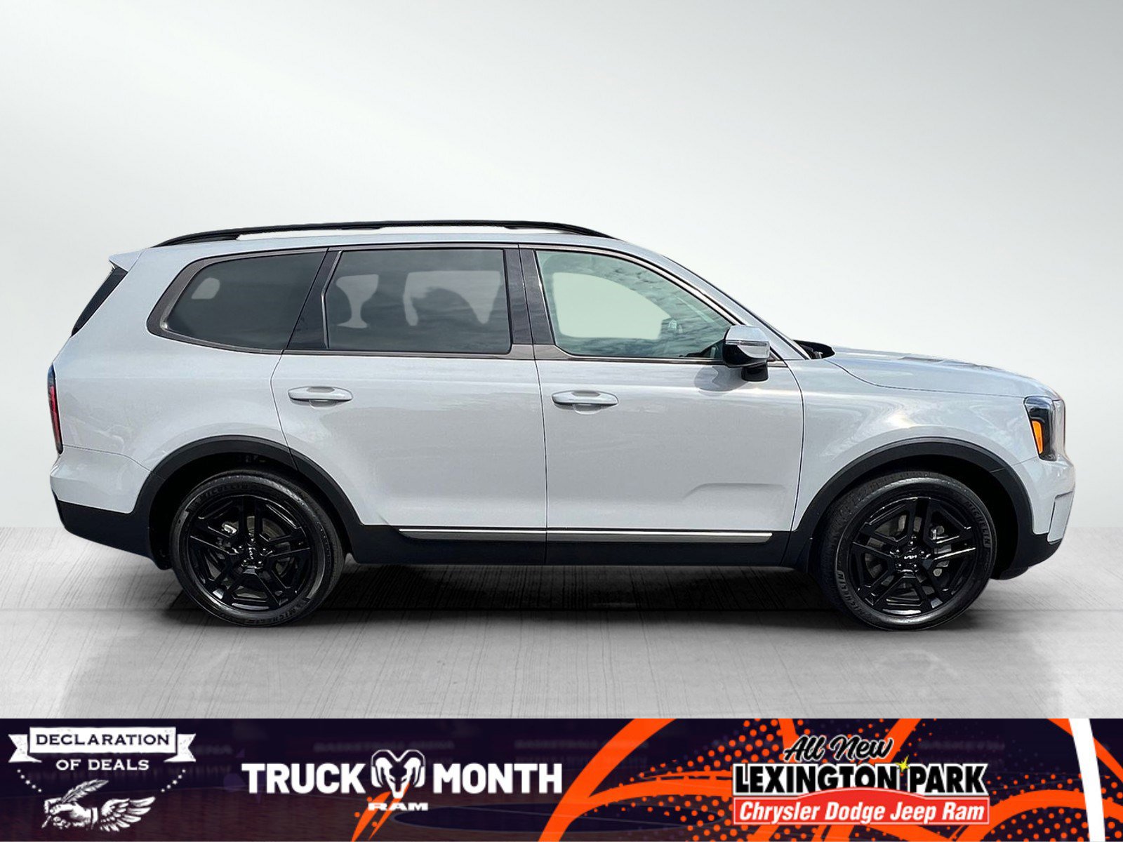 Used 2023 Kia Telluride SX Prestige X-Line image 4