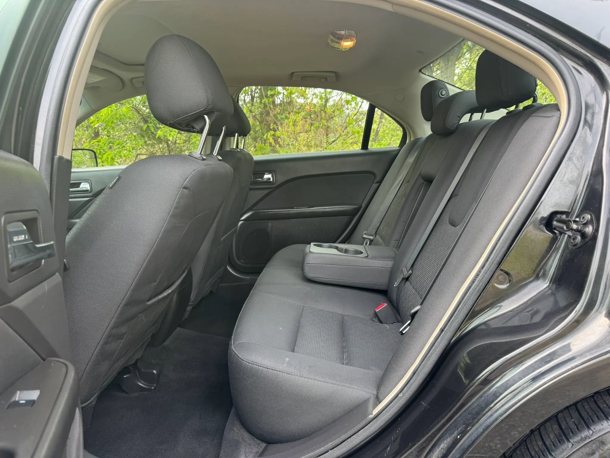 Used 2012 Ford Fusion SE image 14