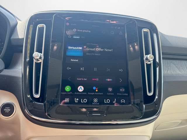 Certified 2026 Volvo XC40 B5 Plus AWD/4WD image 15