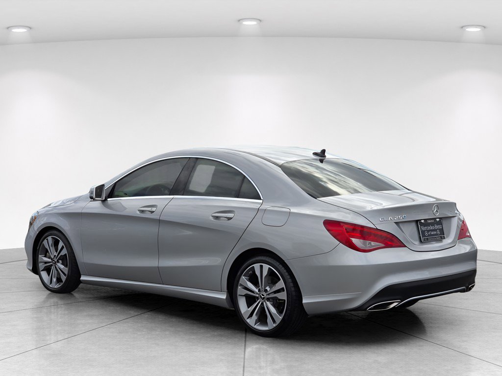 Used 2018 Mercedes-Benz CLA 250 4MATIC image 4