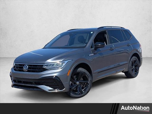 Used 2023 Volkswagen Tiguan SE R-Line FWD image 1