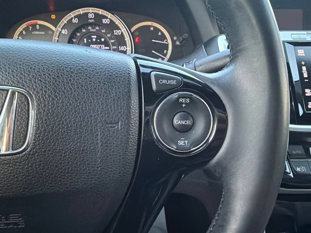 Used 2016 Honda Accord EX-L image 30