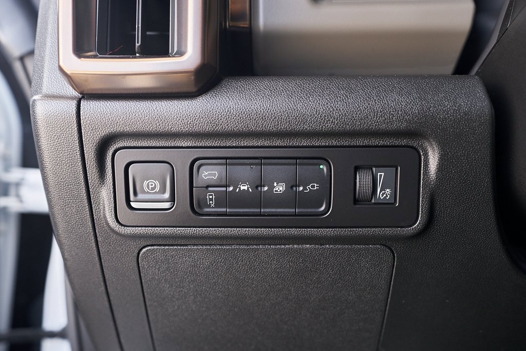 Used 2025 GMC Hummer EV 3X image 39
