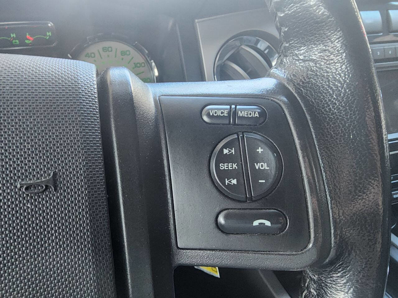 Used 2013 Ford Expedition Limited image 10