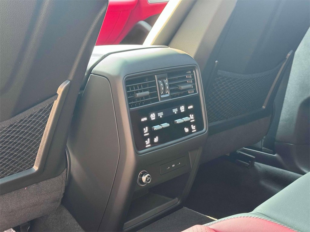 New 2025 Porsche Cayenne S image 27