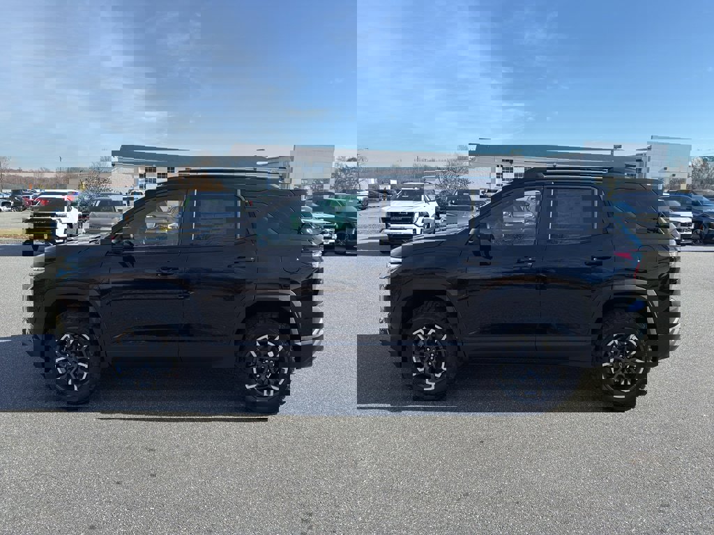 New 2026 Chevrolet Equinox ACTIV w/ Safety and Technology Package image 3