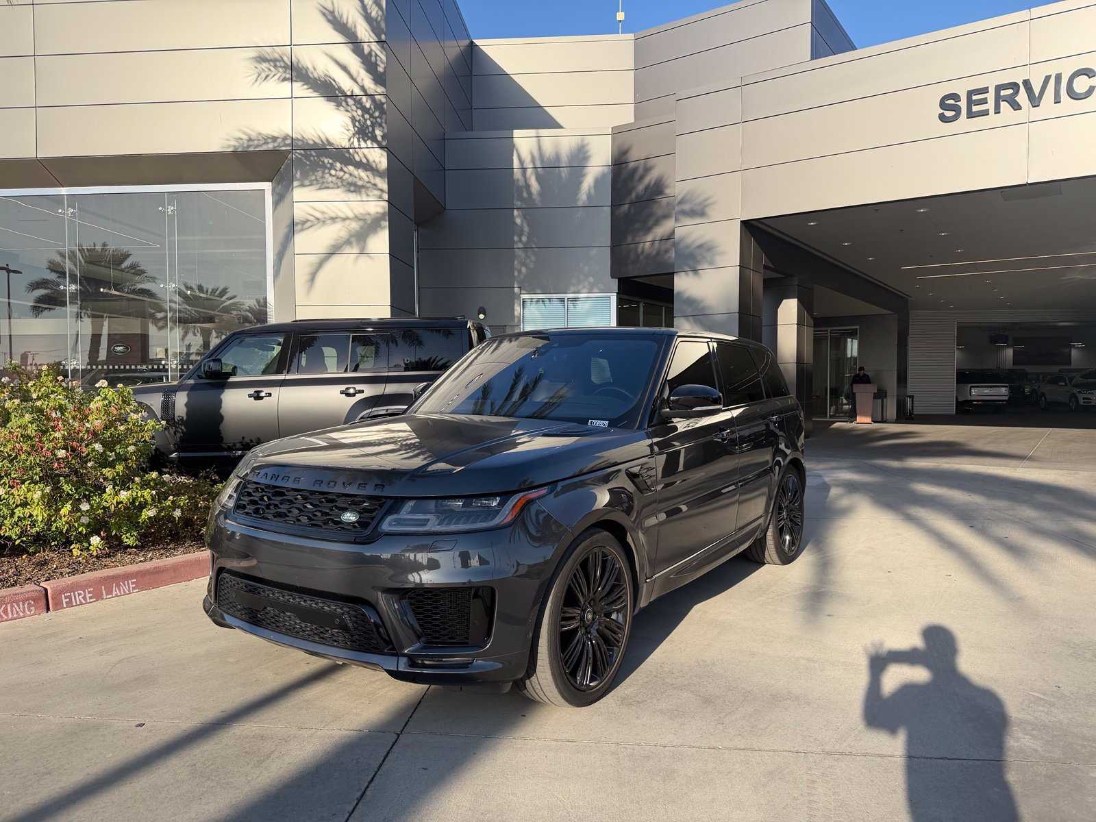 Used 2018 Land Rover Range Rover Sport HSE Dynamic AWD/4WD image 1