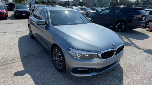 Used 2018 BMW 530i RWD image 4