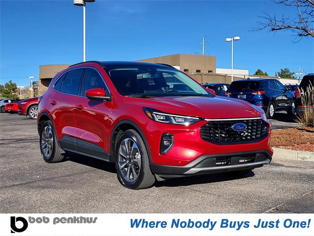 Used 2023 Ford Escape Platinum w/ Premium Technology Package image 1