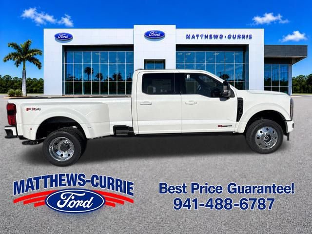 New 2027 Ford F450 Platinum w/ FX4 Off-Road Package AWD/4WD image 3