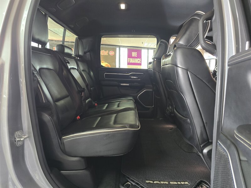 Used 2020 RAM 1500 Laramie w/ Sport Appearance Package AWD/4WD image 17