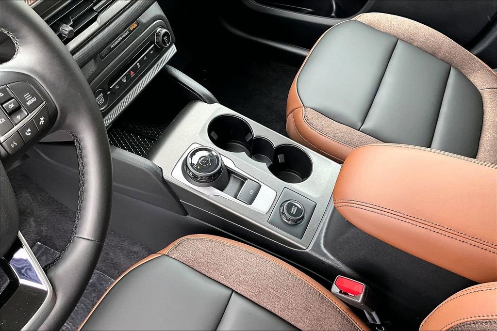 New 2026 Ford Bronco Sport Outer Banks w/ Outer Banks Tech Package+ AWD/4WD image 8