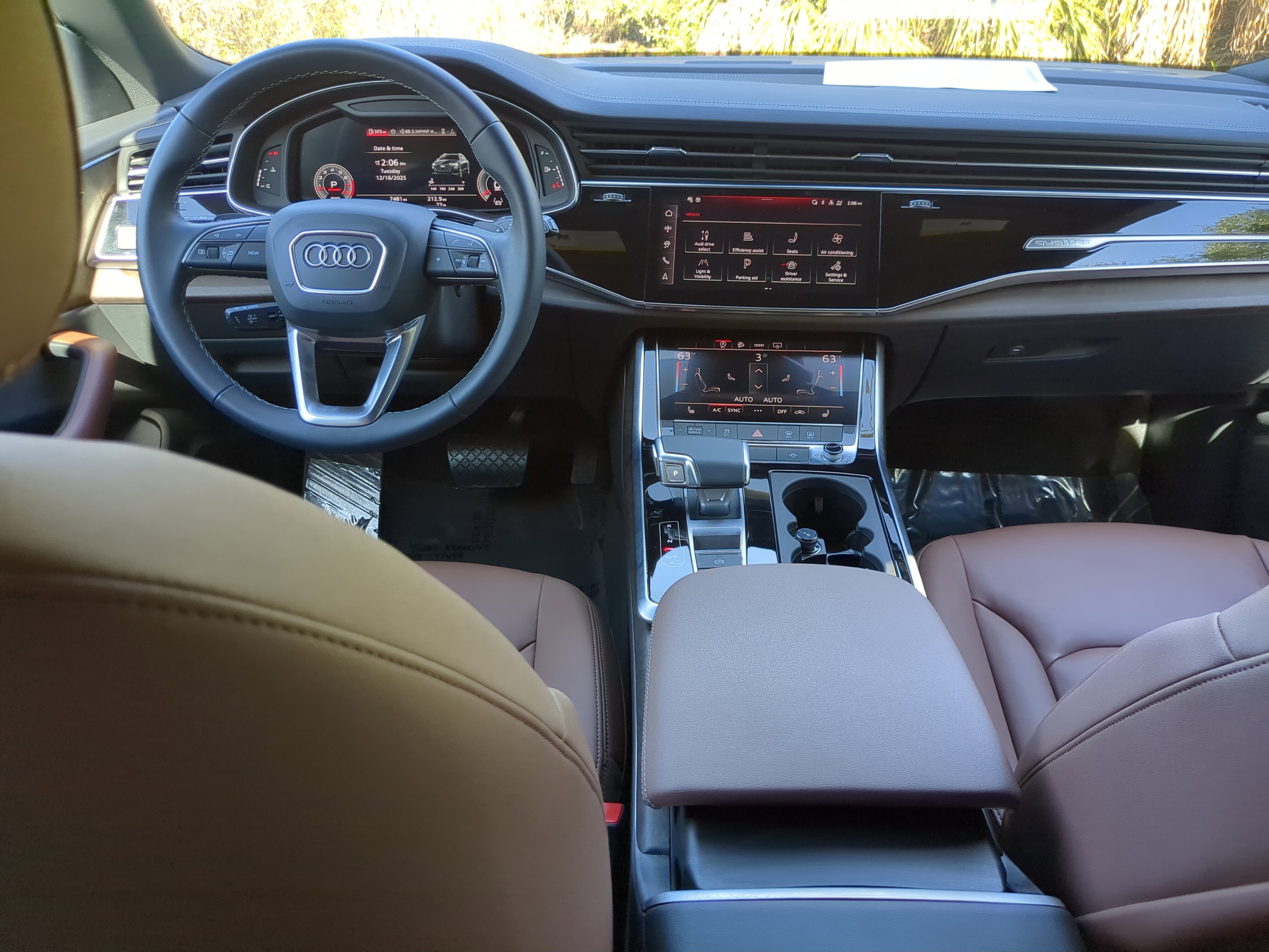 Certified 2025 Audi Q8 Premium w/ Black Optic Package image 14