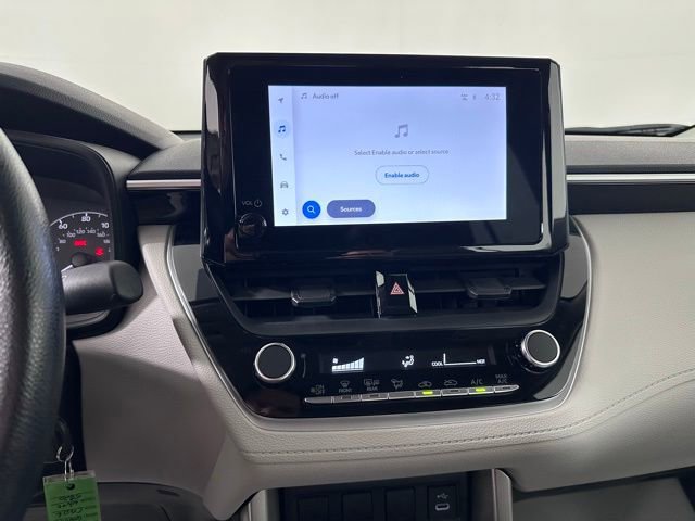 Used 2023 Toyota Corolla Cross L image 23