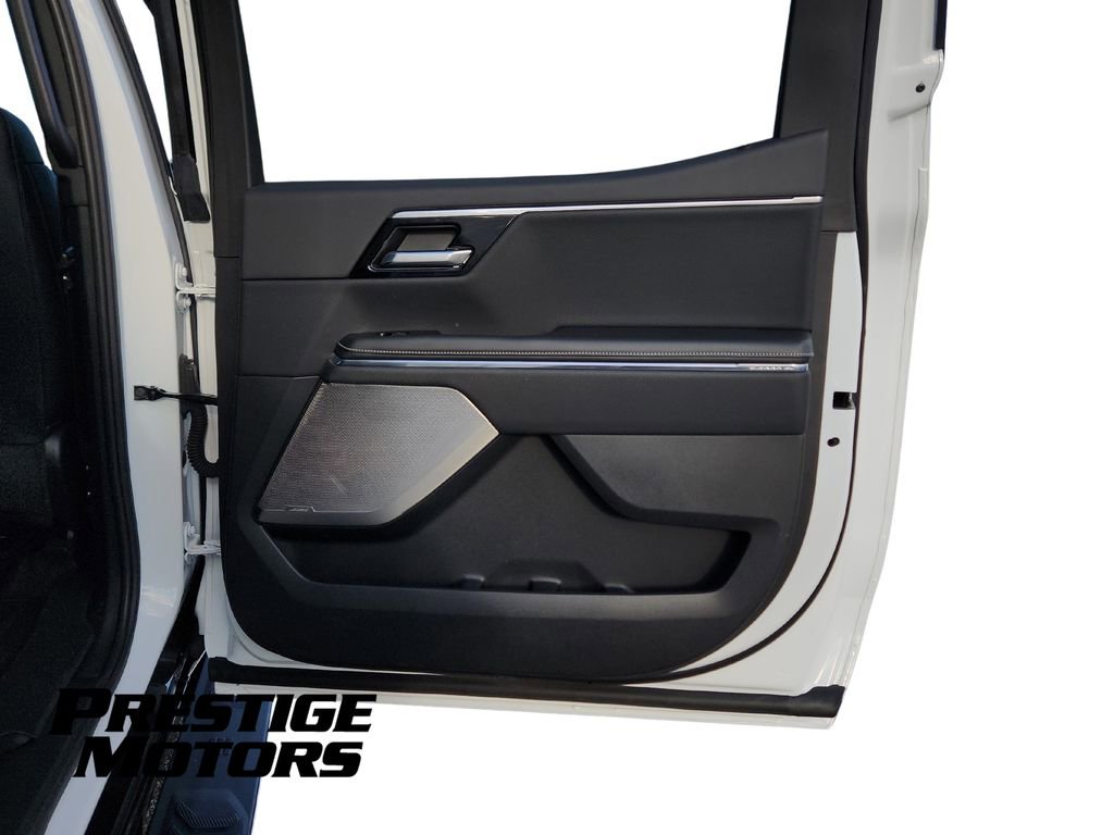Used 2025 GMC Sierra EV Denali image 35