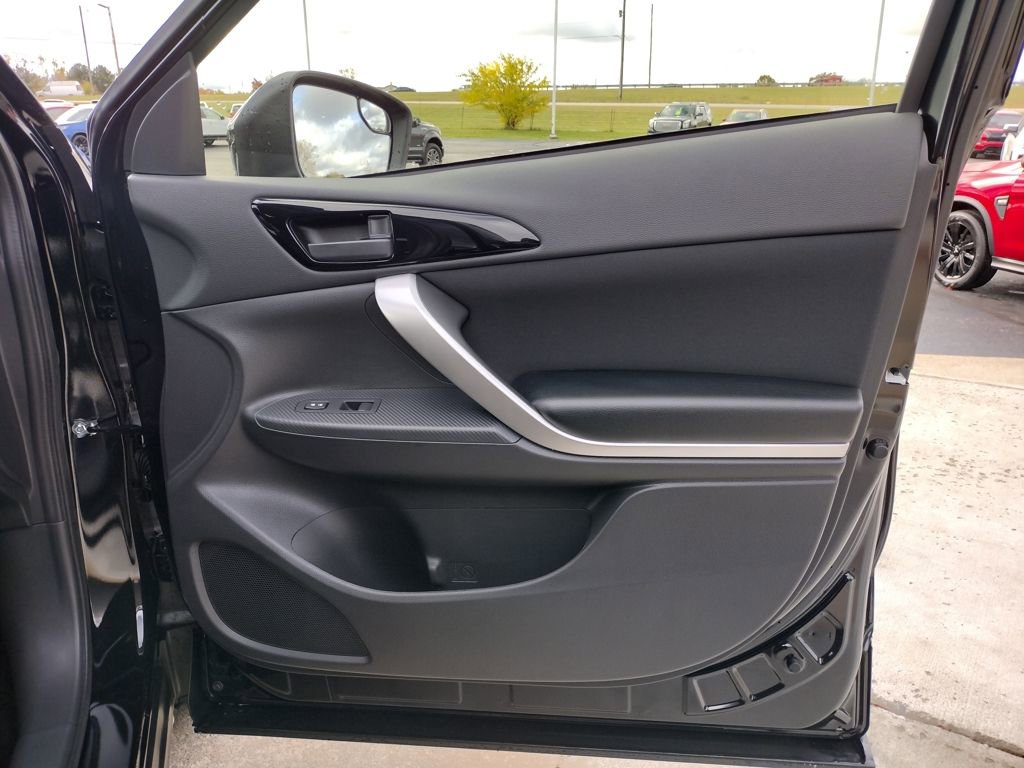 New 2026 Mitsubishi Eclipse Cross ES image 31