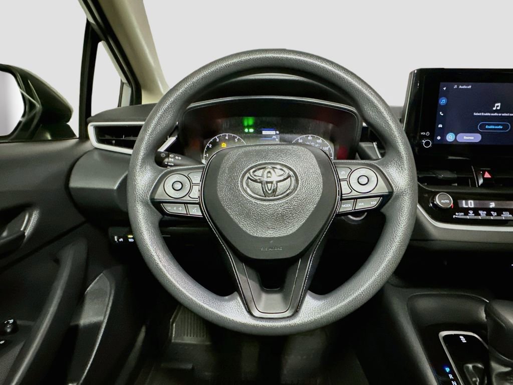 Used 2023 Toyota Corolla LE w/ LE Convenience Package image 10