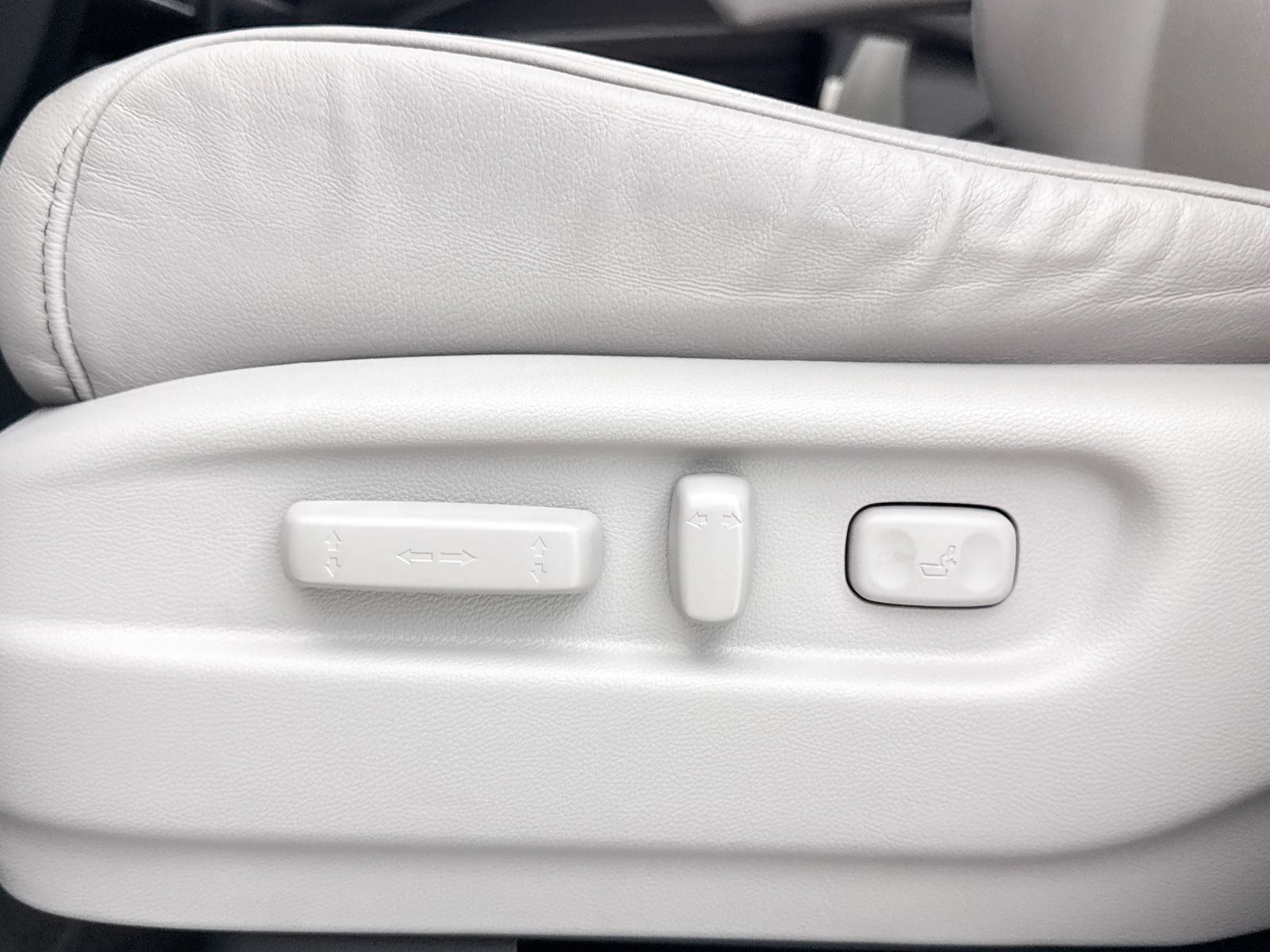 Used 2023 Honda Passport EX-L image 26