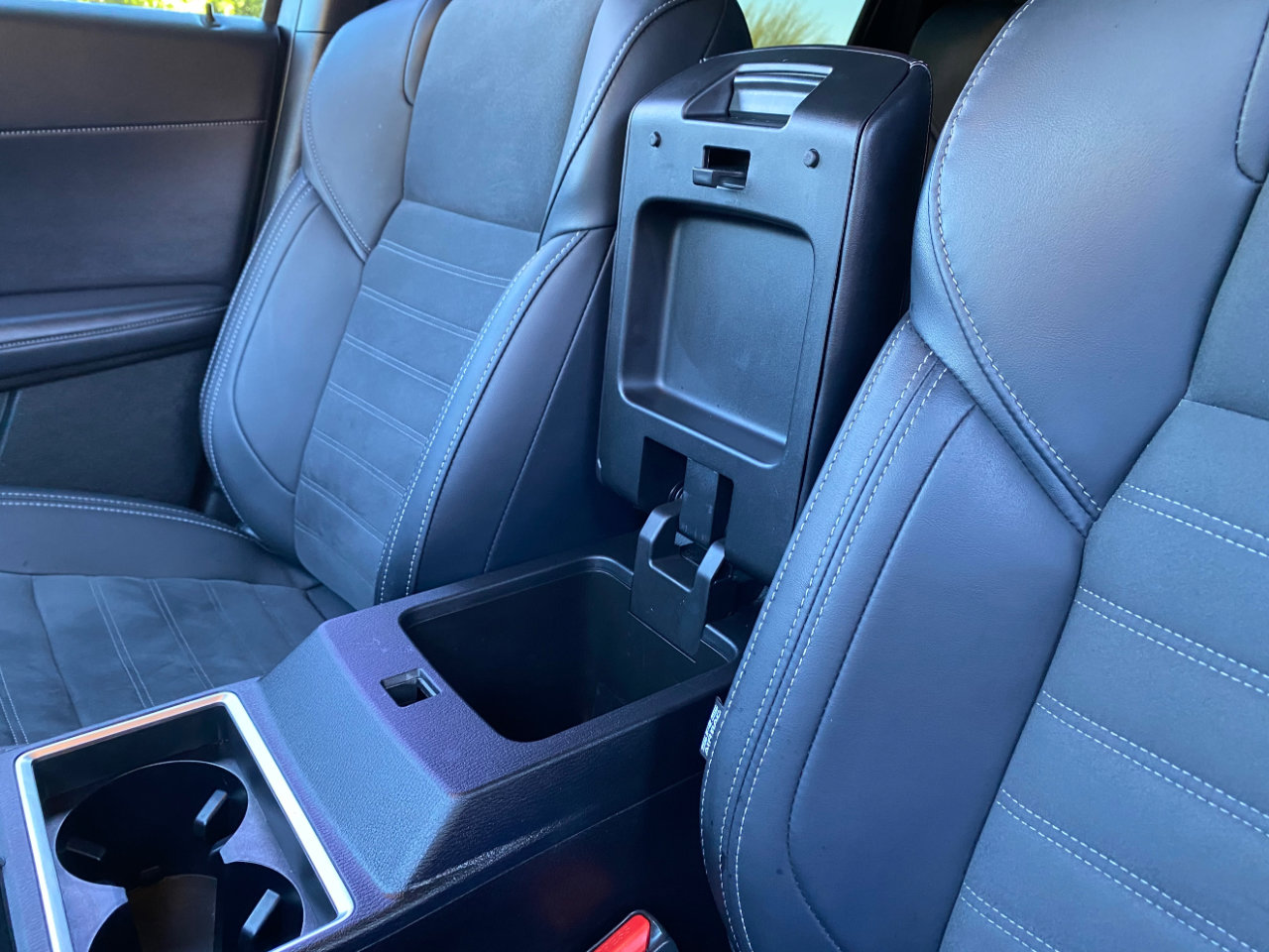 Used 2024 Mitsubishi Outlander SE Black Edition image 63